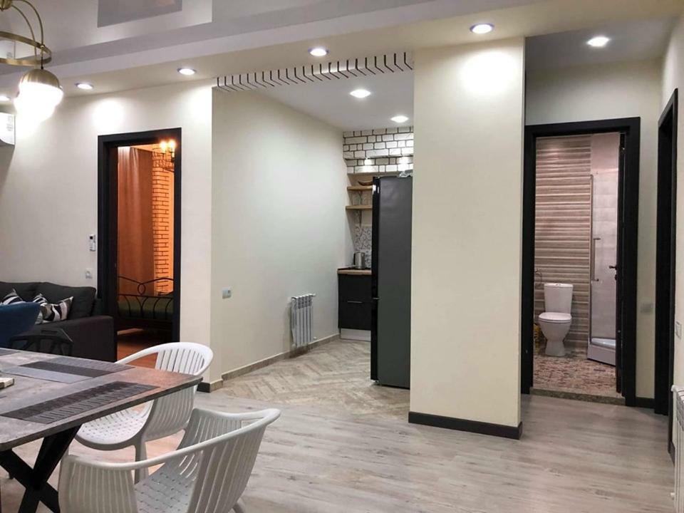 Magnolia Seaside Apartment Батуми Екстериор снимка